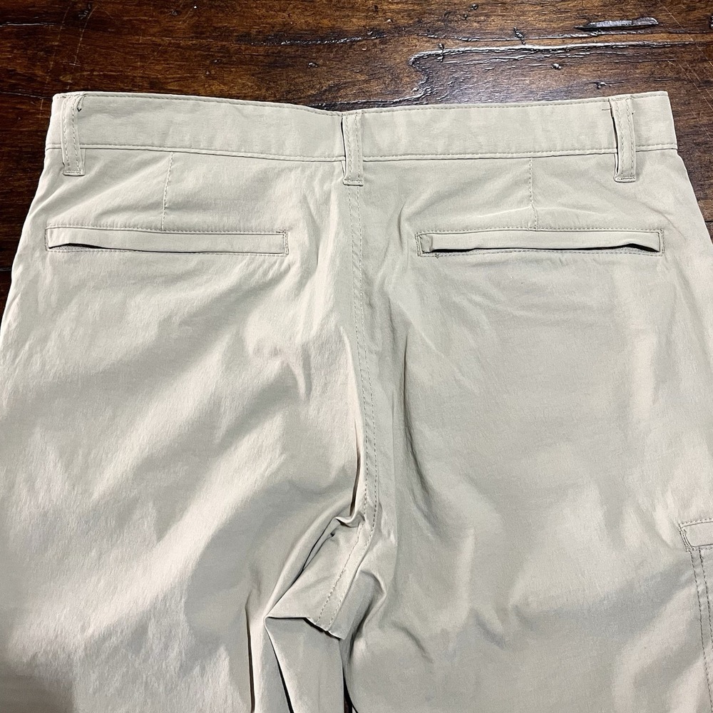 Unionbay UB Tech Pants Mens 32x32 Khaki Classic Chino Cargo Utility Outdors - Picture 8 of 12